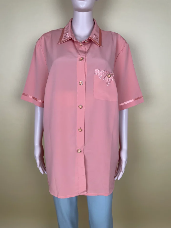 Elegant Peach-Colored Short-Sleeve Shirt - Image 2
