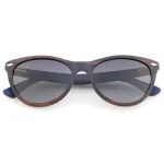 Stylish Wooden-Style Sunglasses - Image 2