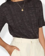 Stylish Textured Knit Top - Image 2