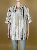 Elegant Striped Casual Shirt - Image 2