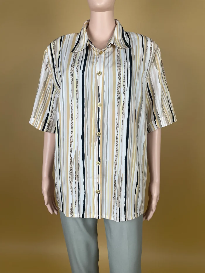 Elegant Striped Casual Shirt - Image 2