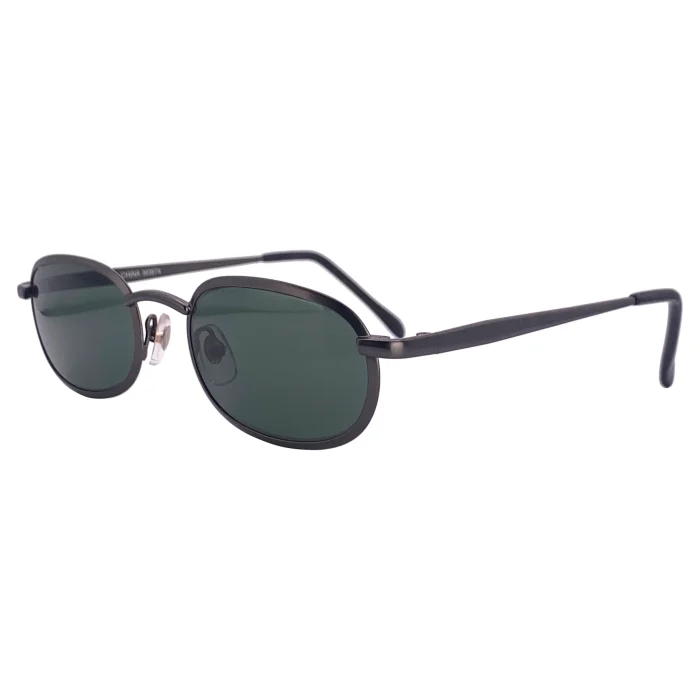 Classic Metal Frame Sunglasses - Image 11
