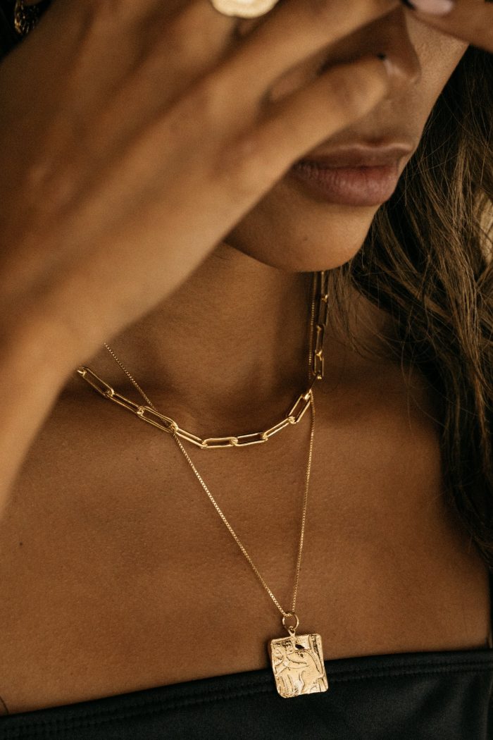 Elegantly Crafted Artistry Necklace - Image 3