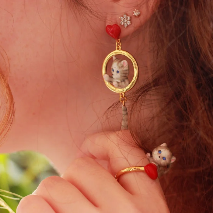 Adorable Cat & Heart Ring - Image 3