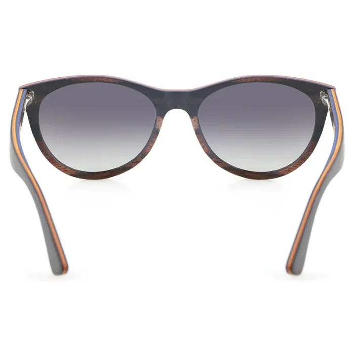 Stylish Wooden-Style Sunglasses - Image 3