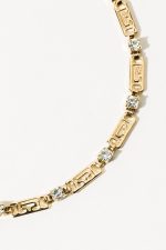 Elegant Gold-Tone Geometric Necklace - Image 2