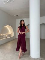 Elegant Burgundy Off-Shoulder Dress - Image 2