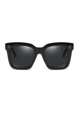 Classic Black Square Sunglasses - Image 2