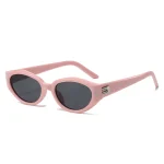 Chic Black Acetate Sunglasses - Image 13