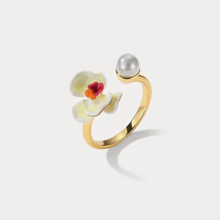 Elegant Floral Enamel Ring