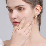 Elegant Floral Enamel Ring - Image 4