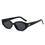 Chic Black Acetate Sunglasses - Image 10
