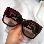 Classic Elegance Eyewear - Image 9