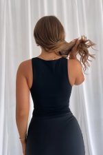 Sleek Black Bodycon Dress - Image 4