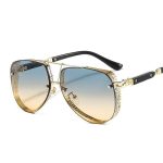 Stylish Gold-Toned Gradient Aviator Sunglasses