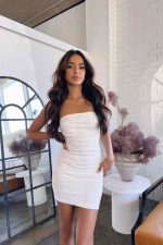 Chic White Strapless Dress - Image 2